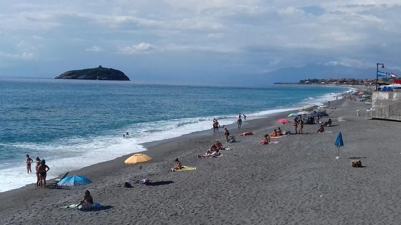 Il Corvino Panzió Diamante Kültér fotó